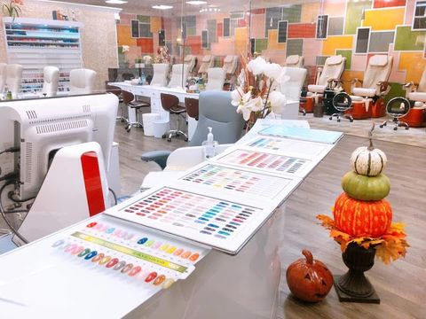 Elle Nail & Spa (Middletown), nail salon in Middletown, CT